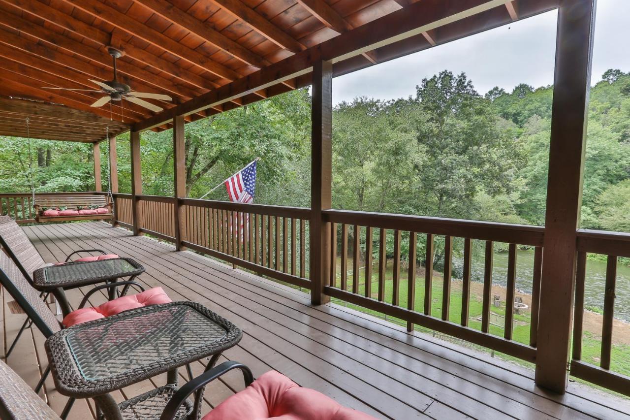 Heaven On The Toccoa Where You Will Enjoy The Sites And Sounds Of The Toccoa River Mineral Bluff Экстерьер фото