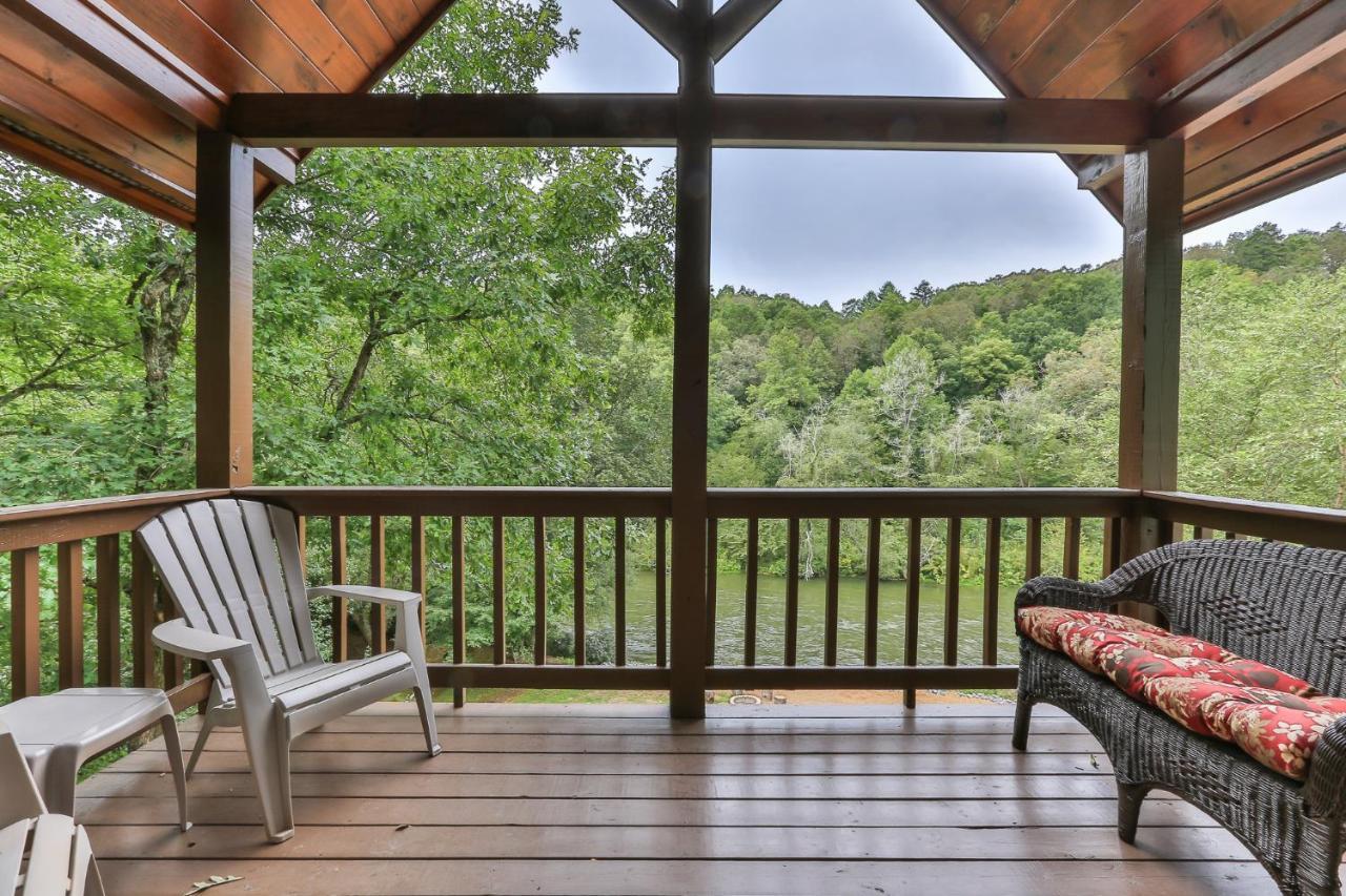 Heaven On The Toccoa Where You Will Enjoy The Sites And Sounds Of The Toccoa River Mineral Bluff Экстерьер фото