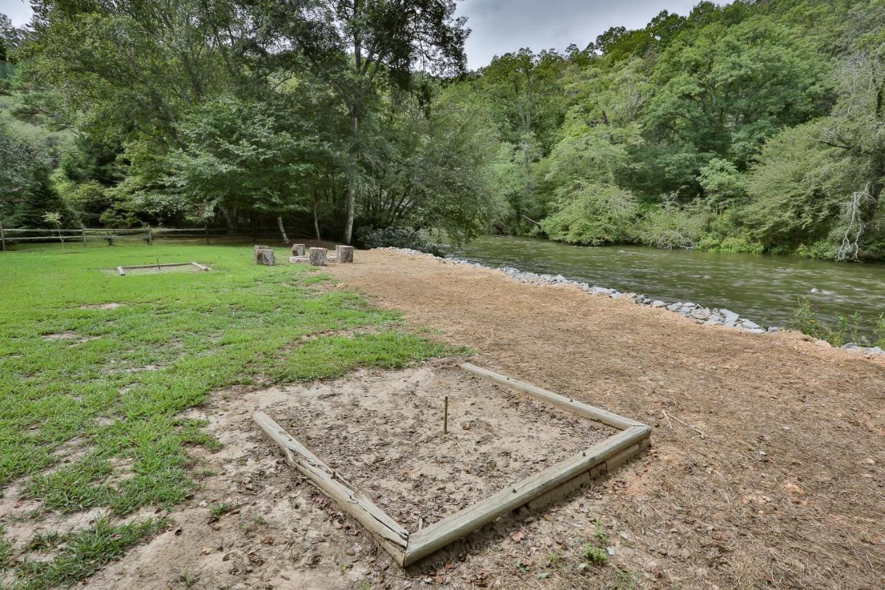 Heaven On The Toccoa Where You Will Enjoy The Sites And Sounds Of The Toccoa River Mineral Bluff Экстерьер фото