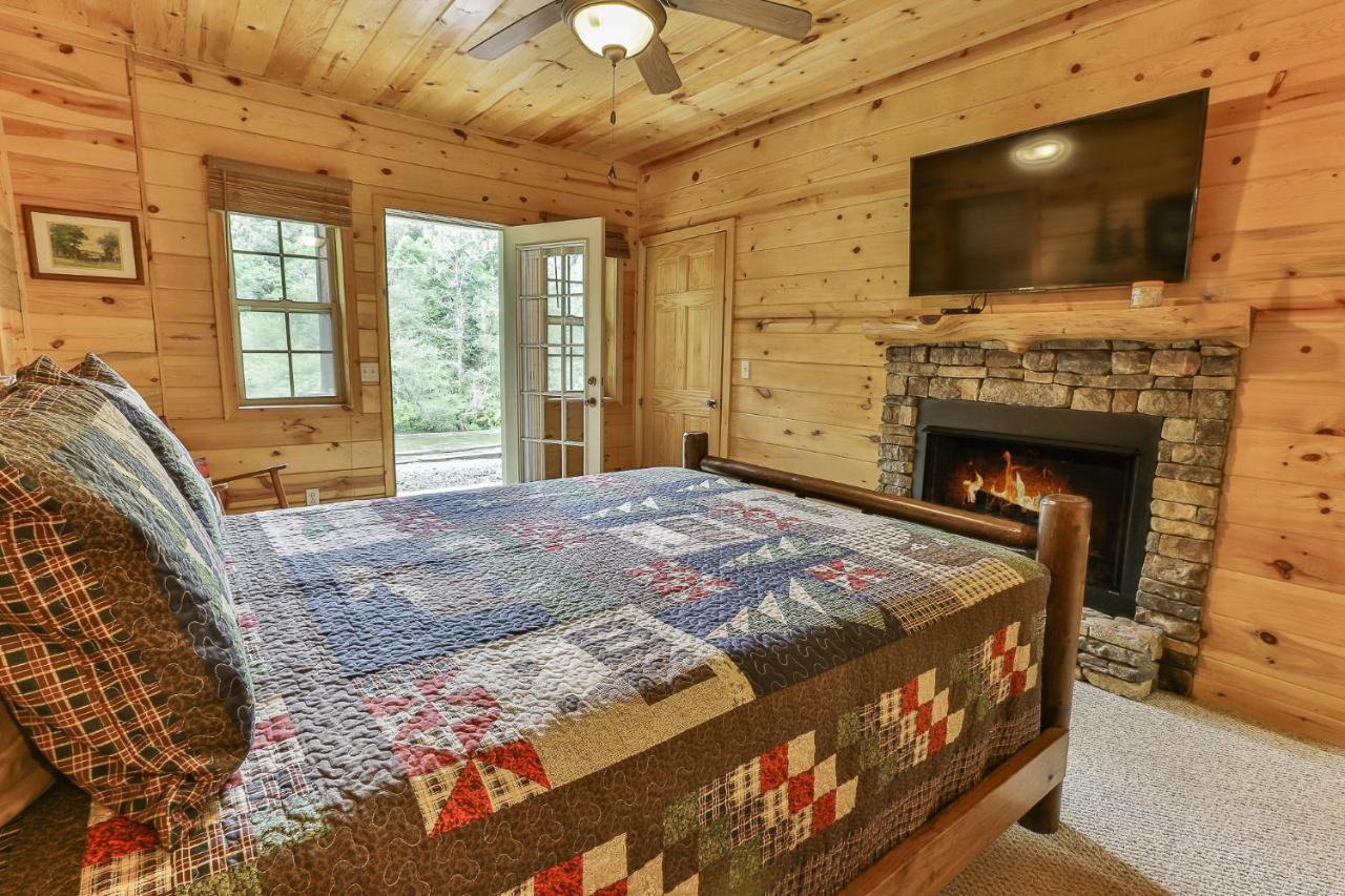 Heaven On The Toccoa Where You Will Enjoy The Sites And Sounds Of The Toccoa River Mineral Bluff Экстерьер фото